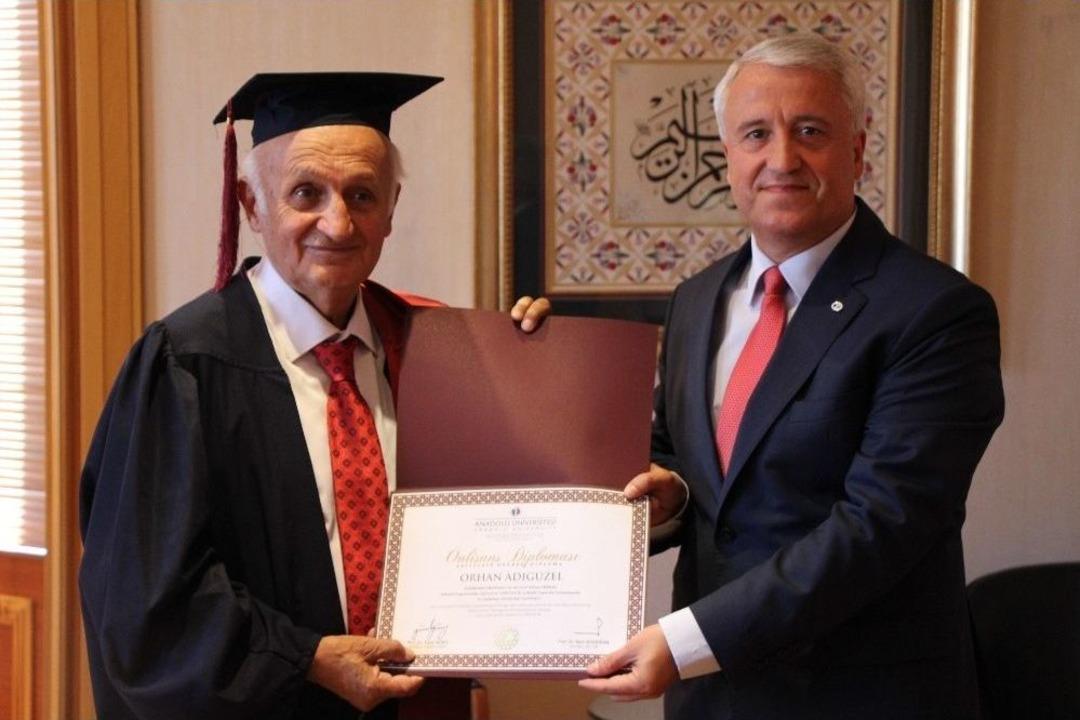 50 Yıllık Hayalini A&ccedil;ık&ouml;ğretim Sistemi İle Ger&ccedil;ekleştirdi