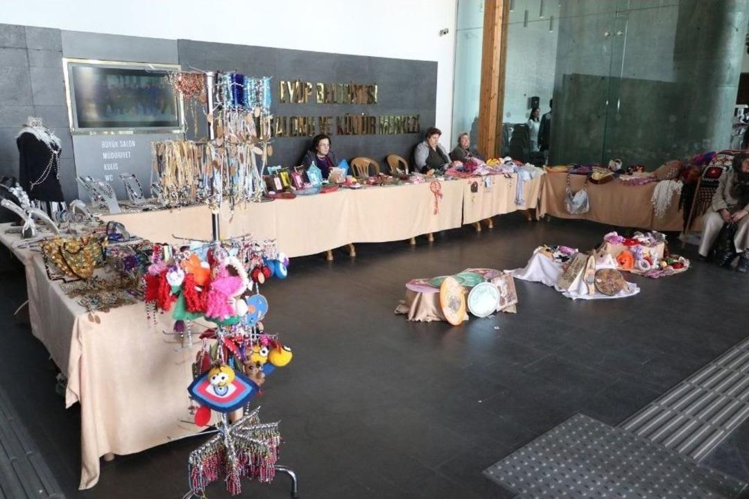 Ey&uuml;psultan&rsquo;da Tıp Bayramı Kutlandı