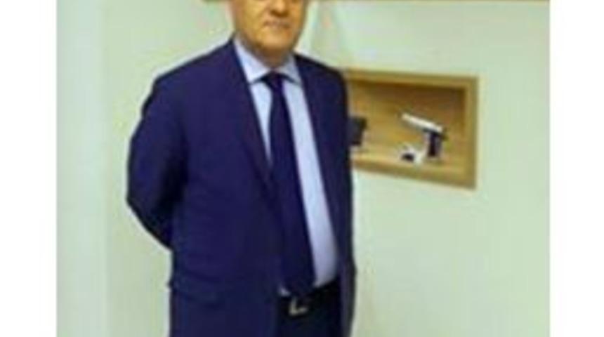 Emekli Polis Evinin &Ouml;n&uuml;nde Silahlı Vurularak &Ouml;ld&uuml;r&uuml;ld&uuml;