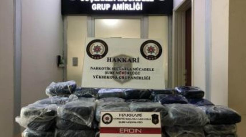 Hakkari&rsquo;de 69 Kilo Eroin Ele Ge&ccedil;irildi