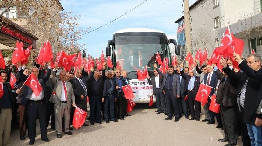 Afrin&rsquo;e İnsani Yardım Yolla &Ccedil;ıktı