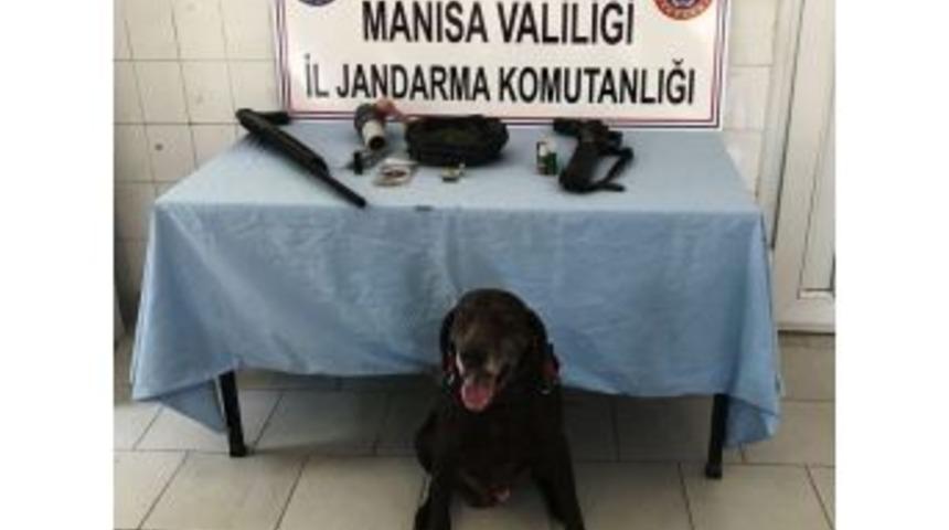 Sarıgöl’de Uyuşturucu Baskını