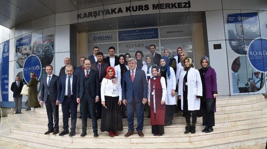 Başkanlar, Başiskele&rsquo;deki Kurs Merkezlerini Ziyaret Etti