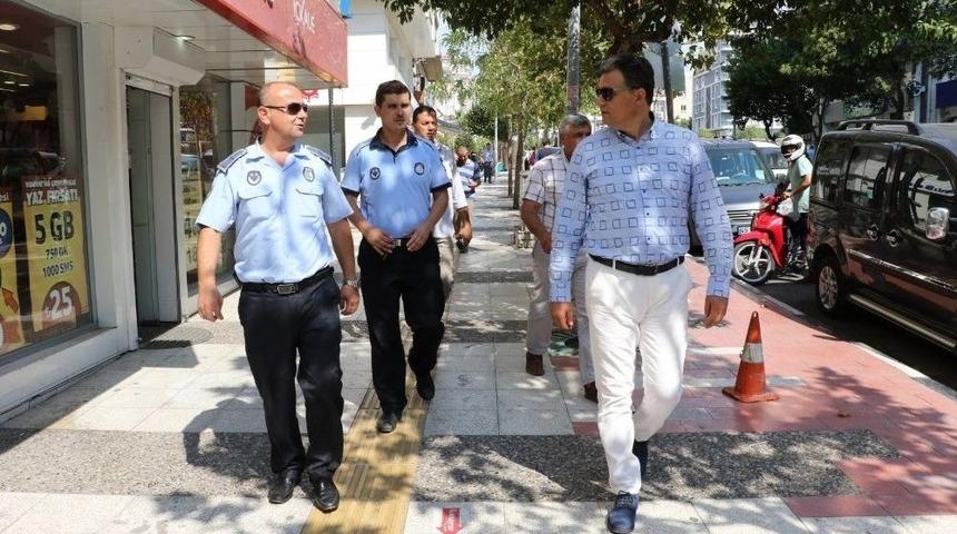 Manisa&rsquo;da Zabıtadan Bayram &Ouml;ncesi Son Kontroller