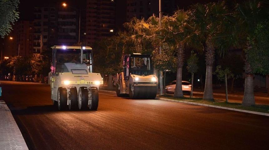 B&uuml;y&uuml;kşehir&rsquo;den Gece-g&uuml;nd&uuml;z Asfalt Mesaisi