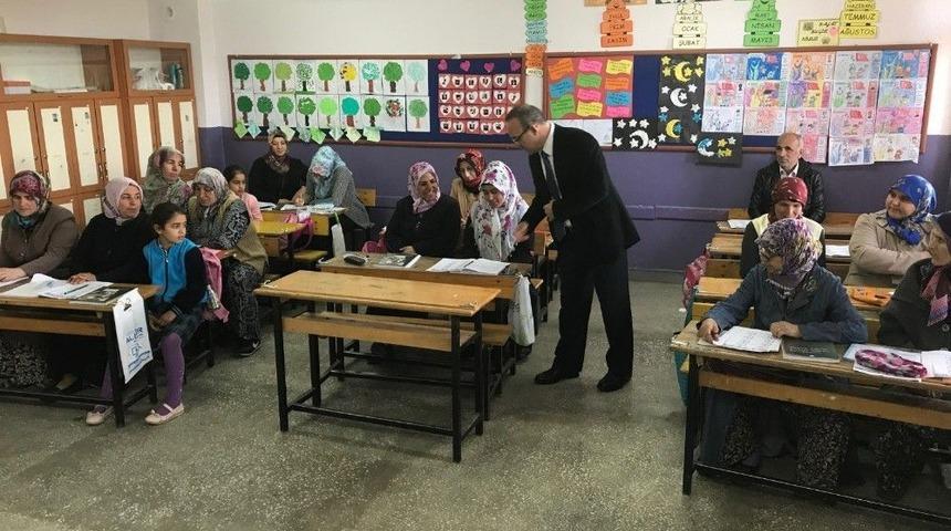 Okur-yazarlık Kampanyasına Burhaniye&rsquo;den Tam Deste