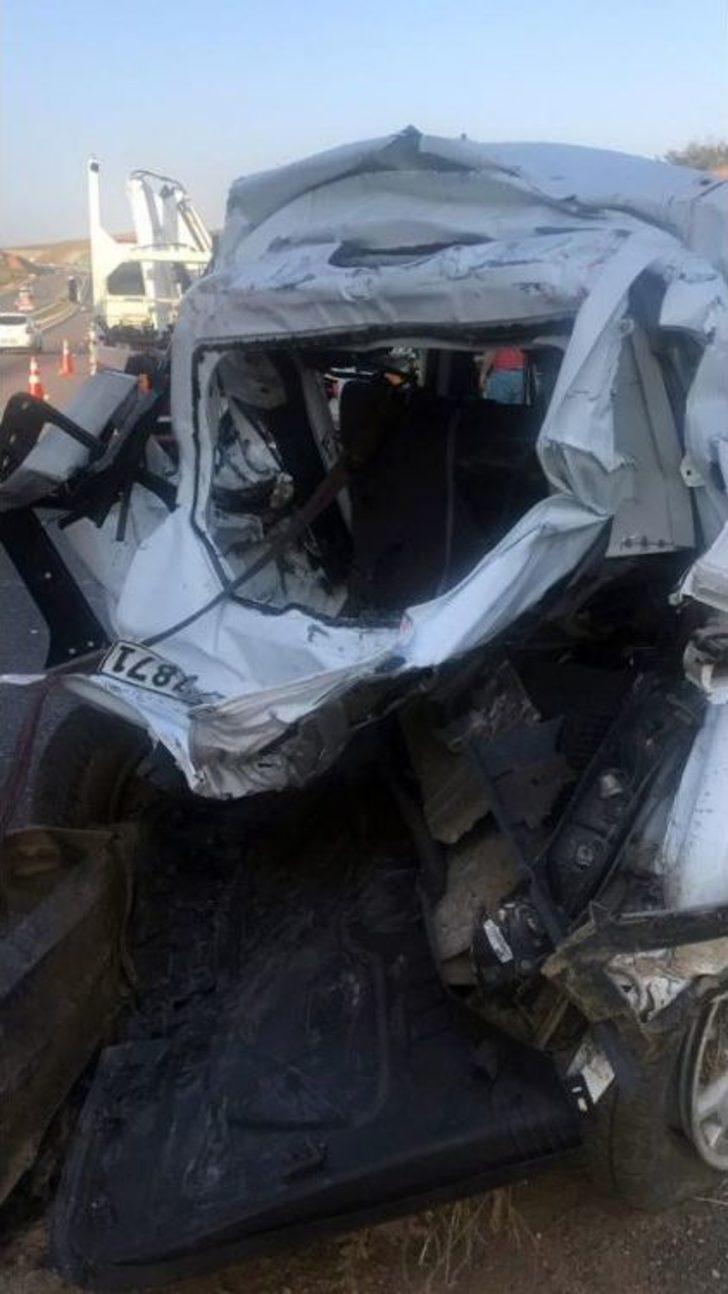 3. Köprü Yolunda Kaza: 1 Ölü, 2 Yaralı G5