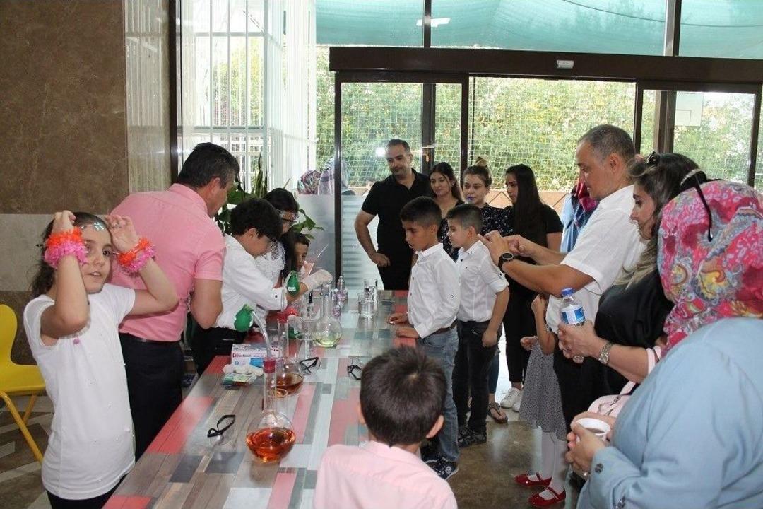 Pekfen&rsquo;de Yaz Okulu Sona Erdi