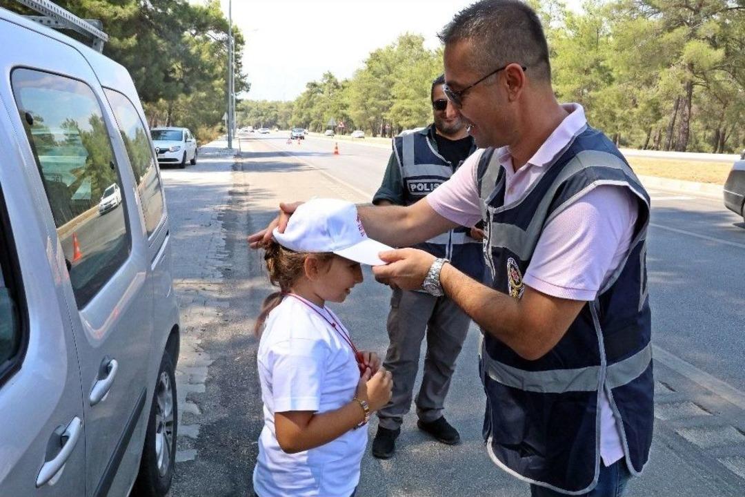 Antalya&rsquo;da &rsquo;kırmızı D&uuml;d&uuml;k&rsquo; Projesi Başladı