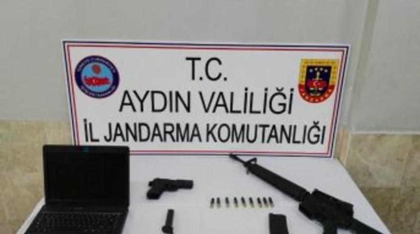 Telefonla Tanıştığı Kişinin Evini Soydu