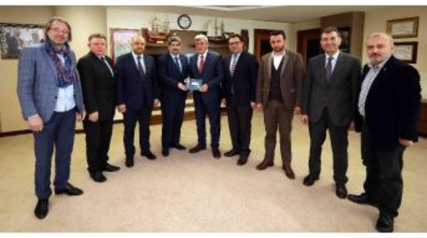 Başkan Karaosmanoğlu, &ldquo;idev Ticari Hayata Enerji Veriyor&rdquo;