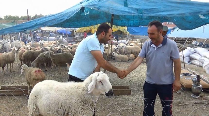 Kırıkkale’de Kurban Pazarı Hareketlendi