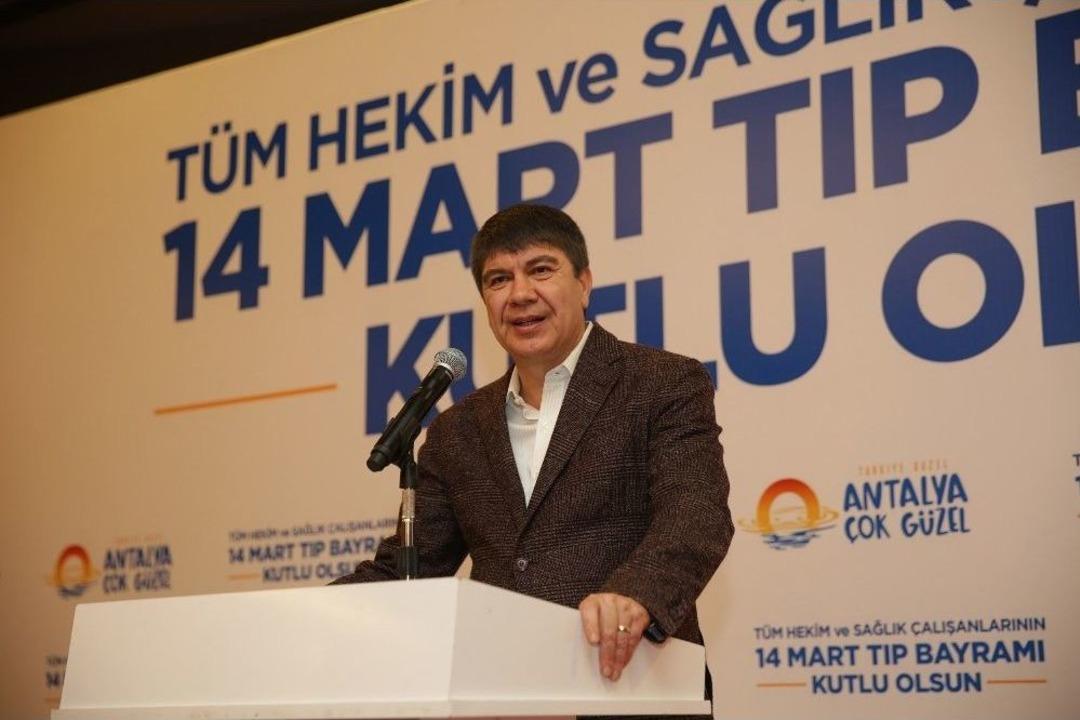 Başkan T&uuml;rel, Tıp Bayramı&rsquo;nı Kutladı