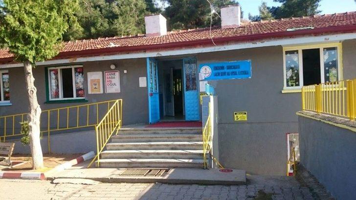 Gönüllü Gençlerden Sağlıklı Okul Projesi G1