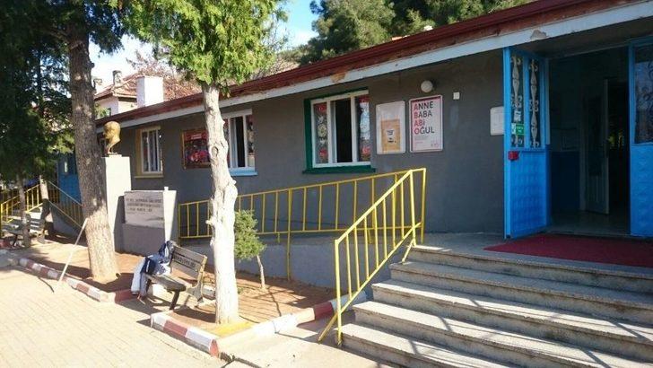 Gönüllü Gençlerden Sağlıklı Okul Projesi G2