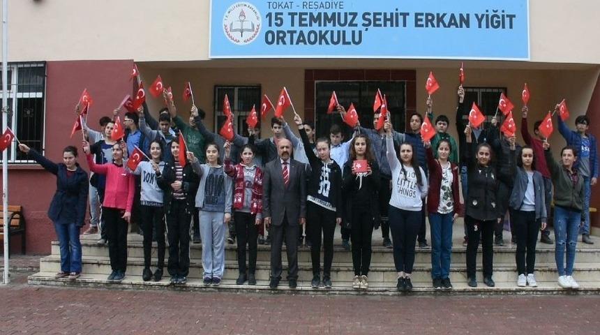 &Ouml;ğrencilerden Zeytin Dalı Harek&acirc;tı&rsquo;na Destek