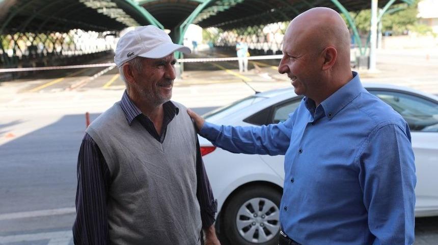 Başkan &Ccedil;olakbayrakdar, Kurban Kesim Yerinde