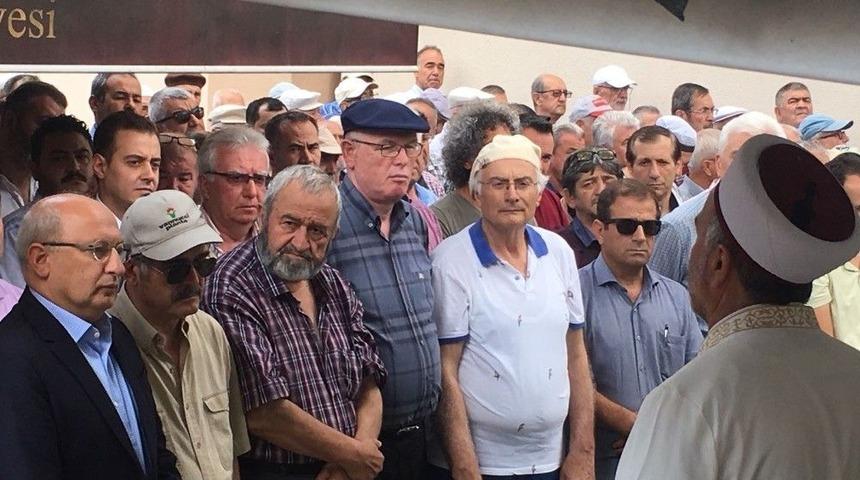 Gazeteci Ey&uuml;p Kelebek &lsquo;in Acı Kaybı