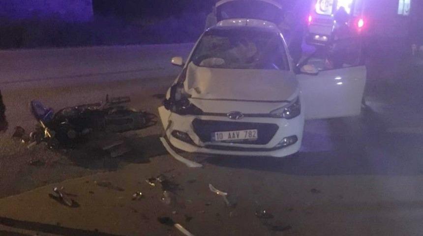 Otomobil İle Motosiklet &Ccedil;arpıştı 2 Yaralı