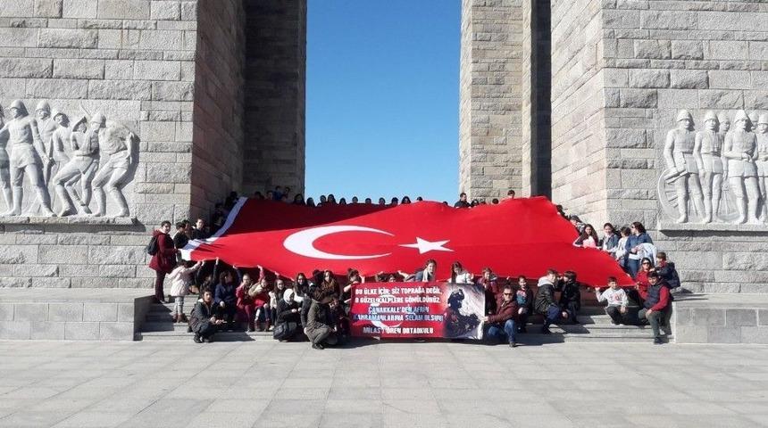 &Ccedil;anakkale&rsquo;den Afrin&rsquo;e Selam G&ouml;nderdiler