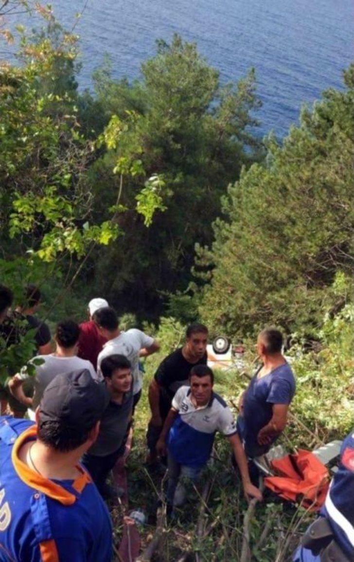 Bartın Valisi Nusret Dirim: “şu Ana Kadar Tespit Edilen 3 Vefat, 19 Yaralı Var” G1