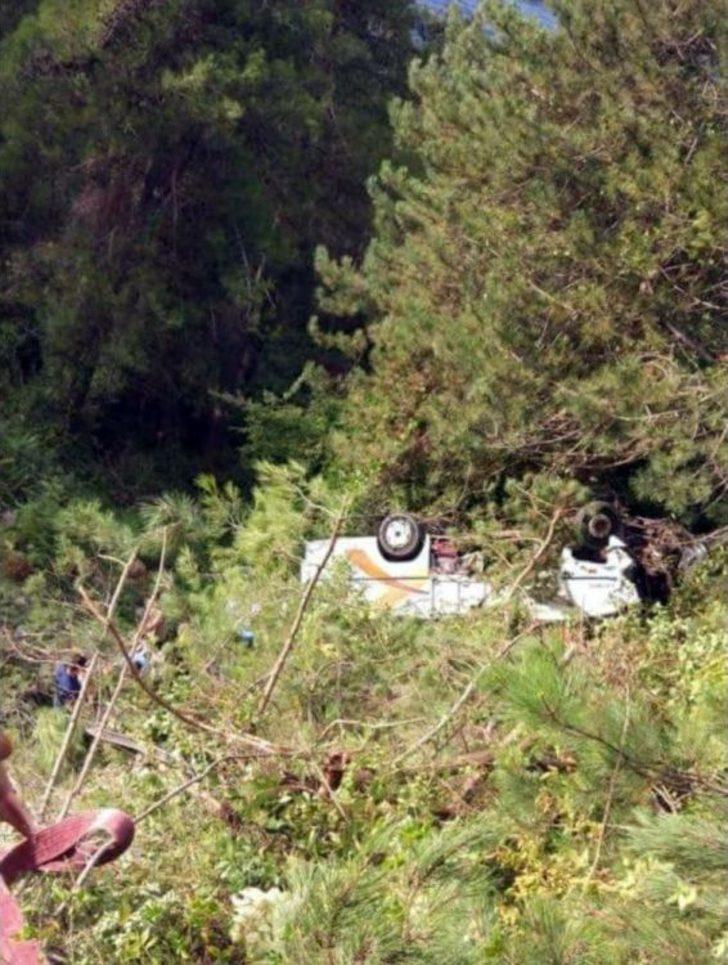 Bartın Valisi Nusret Dirim: “şu Ana Kadar Tespit Edilen 3 Vefat, 19 Yaralı Var” G2