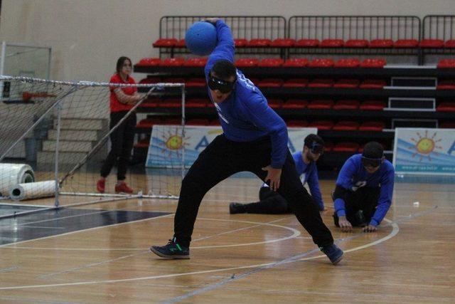 Alanya’daki 1. Ve 2. Lig Erkekler Goalball Türkiye Şampiyonası