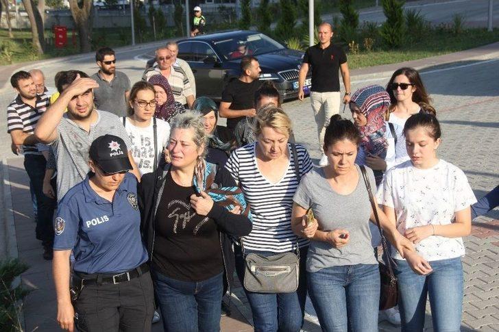 Kalbine Yenik Düşen Polis İçin Tören Düzenledi G2