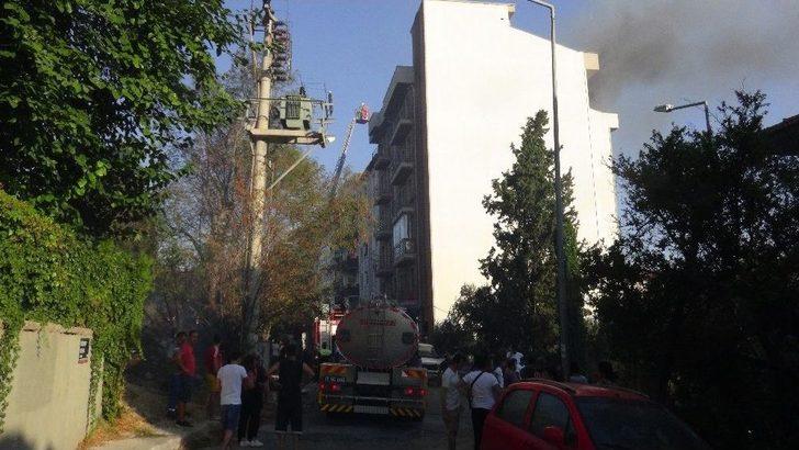 Çanakkale’de Otluk Alanda Çıkan Yangın Evlere Zarar Verdi G4