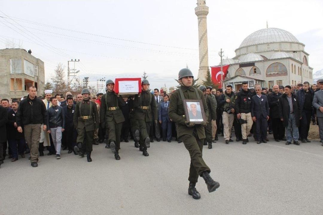 Uğradığı Saldırıda &Ouml;len G&uuml;venlik Korucusu Son Yolculuğuna Uğurlandı