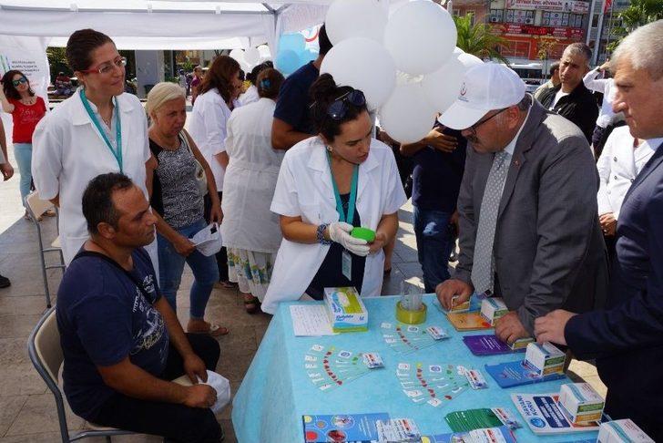 Aydın’da Halk Sağlığı Standına Yoğun İlgi G2