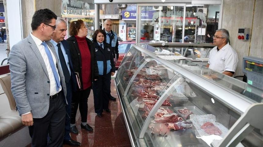 Mersin’de Zabıta Ekiplerinden Kaçak Et Denetimi