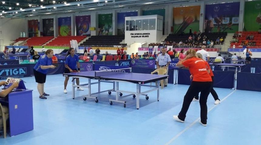 Pa&uuml; &Ccedil;alışanları Turnuvadan Başarı İle D&ouml;nd&uuml;