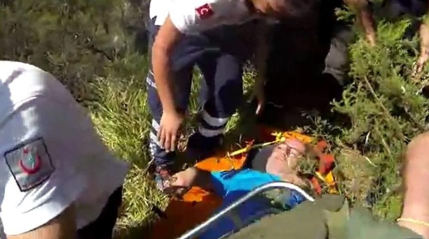 Uludağ Gezisinde Ayağı Kırılan Şahıs Askeri Helikopterle Hastaneye Kaldırıldı