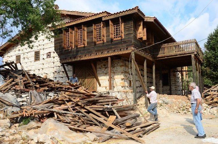 ’düğmeli Evler’ Yeniden Ayağa Kaldırılıyor G1