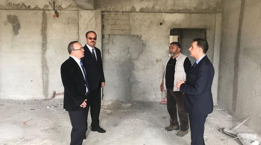Kaymakam &Ouml;ner, Okul İnşaatında İncelemelerde Bulundu
