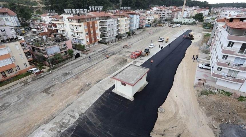 Manavgat’ta Asfaltlama Çalışmaları