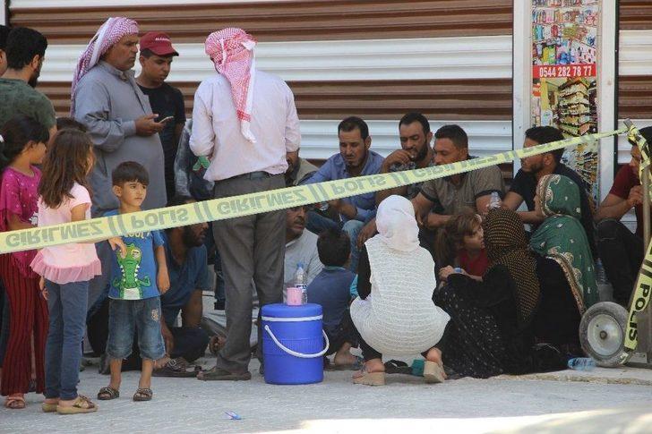 Kavgadan Kaçmaya Çalışan Şahıs Minibüsle Yaşlı Kadını Ezerek Öldürdü G1
