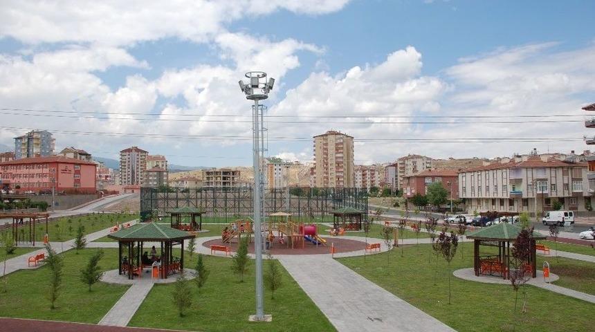 Melikgazi&rsquo;de Kişi Başına D&uuml;şen Yeşil Alan 13.50 Metre Kare İle D&uuml;nya Standartlarının &Uuml;st&uuml;nde