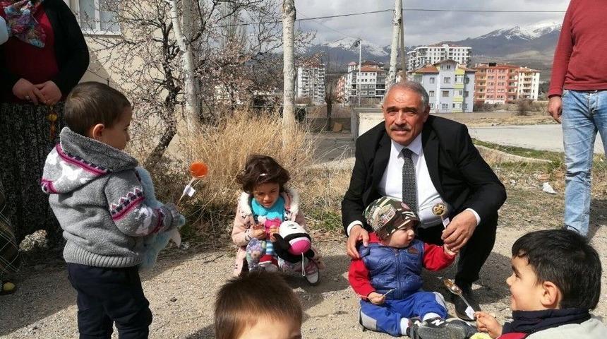 Niğde Belediye Başkanı &Ouml;zkan Halkla İ&ccedil;i&ccedil;e