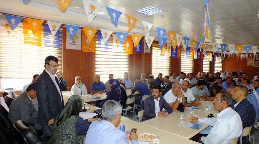 Ak Parti’den İstişare Toplantısı