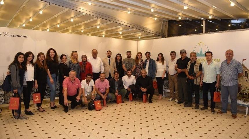 Tahsin Babaş, Basın Mensuplarıyla Yemekte Bir Araya Geldi