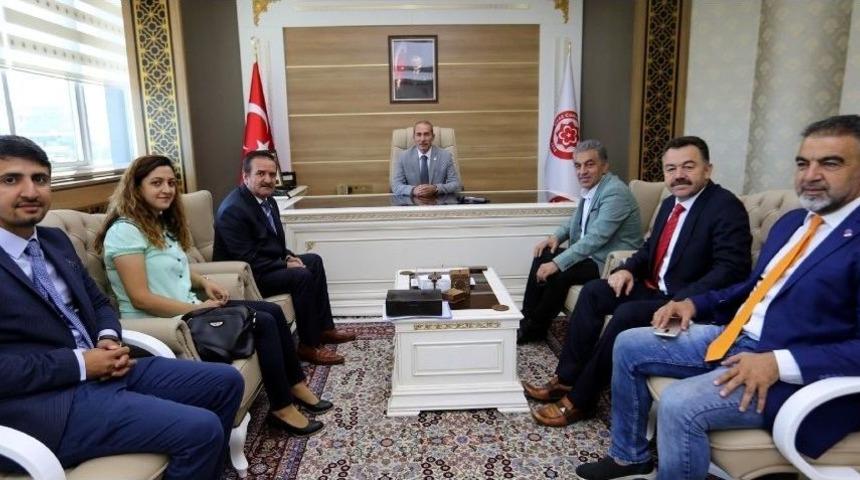 Tsyd Sivas Şubesi İle Cumhuriyet &Uuml;niversitesi Arasında İşbirliği Protokol&uuml;