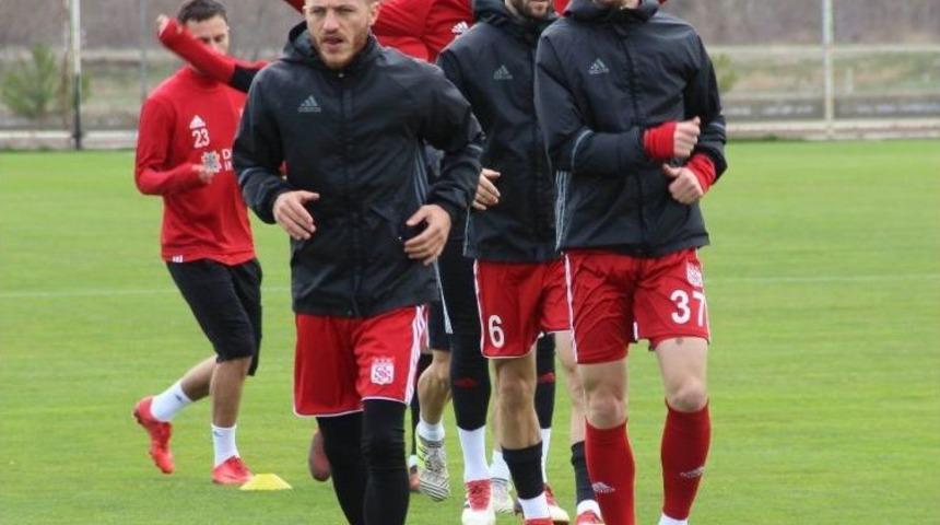 Samet Aybaba: "i&ccedil;imizde Yaşadığımız Hayali Ger&ccedil;ekleştirmek İstiyoruz"