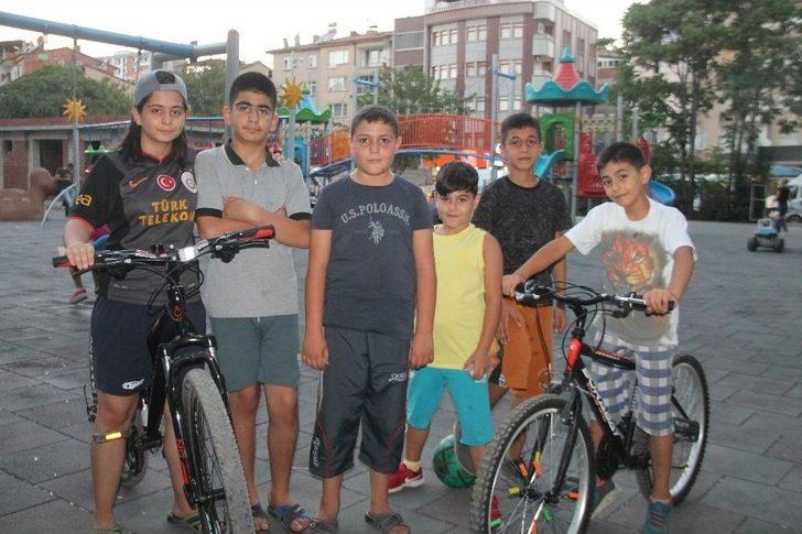 Akıllı Parklarla Çocuklar Daha Güvende G4