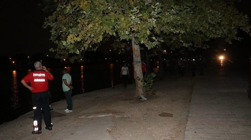 Serinlemek İ&ccedil;in Nehre Giren Gen&ccedil; Kayboldu