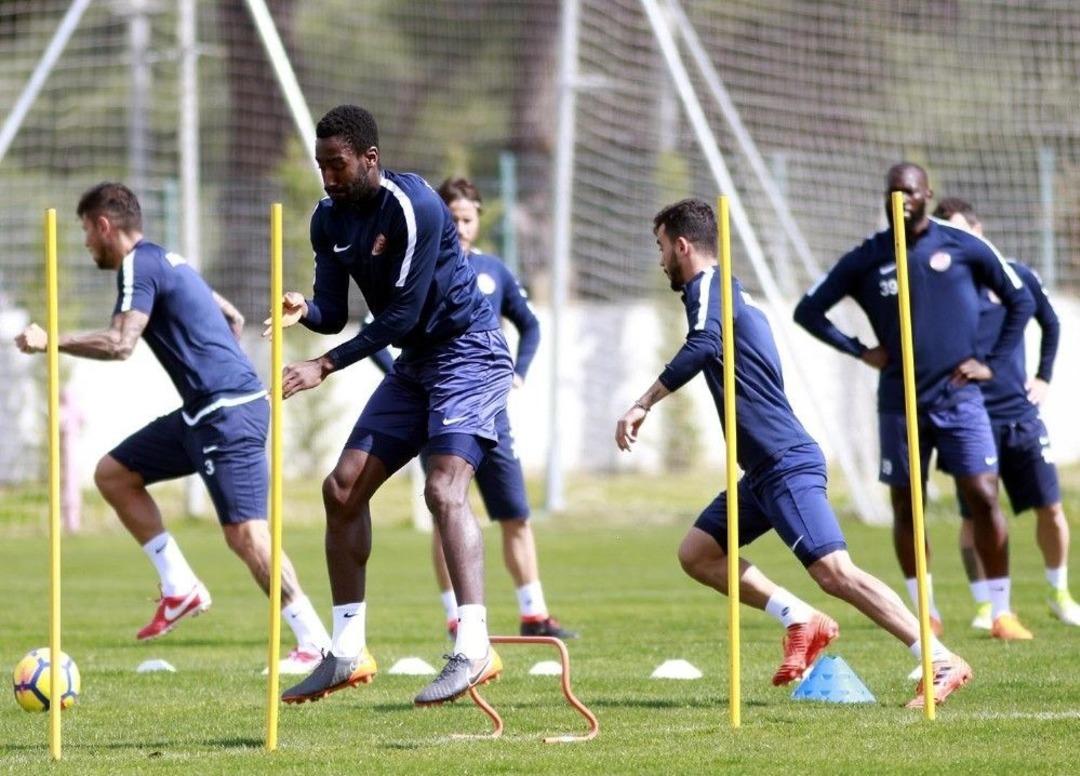 Antalyaspor, Kasımpaşa Hazırlıklarını S&uuml;rd&uuml;rd&uuml;