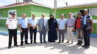 Mezarlık Personeline Tebrik