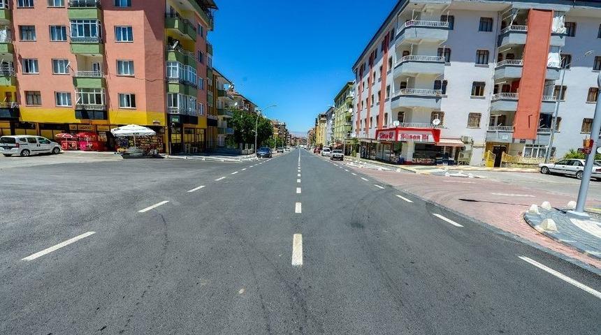 O Caddelerin &Ccedil;ehresi Değişti