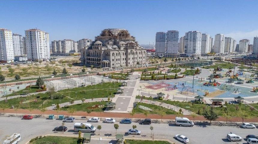 Gaziantep&rsquo;in En B&uuml;y&uuml;k, T&uuml;rkiye&rsquo;nin İkinci B&uuml;y&uuml;k Camisi Şahinbey&rsquo;de